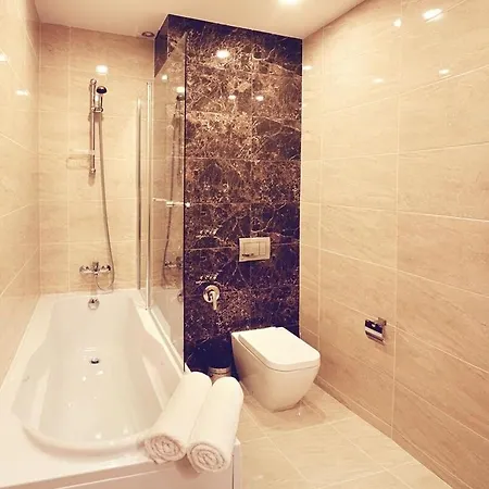 Familion 4* Kiszyniów